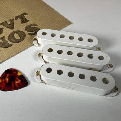 General Vintage Tone  1958 / 1959 True Vintage Stratocaster pickup covers “ hips “ Aged White  Aged image 1
