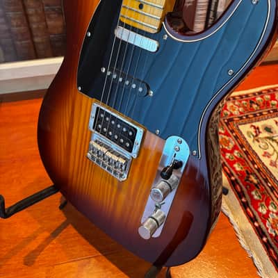 Fender Modern Player Telecaster Plus Honey Burst Solid Body Electric Guitar 2015-18 - Honey Burst image 2