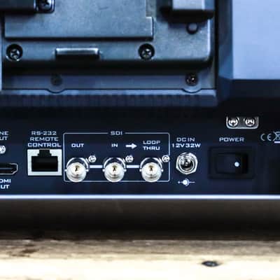 Datavideo HRS-30 Hand Carry Recorder System HD Recorder / Monitor Line w/Adapter image 6