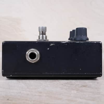 Roger Mayer Voodoo-Bass Distortion and Line Splitter Original LM108N Op Amp Made in UK image 4