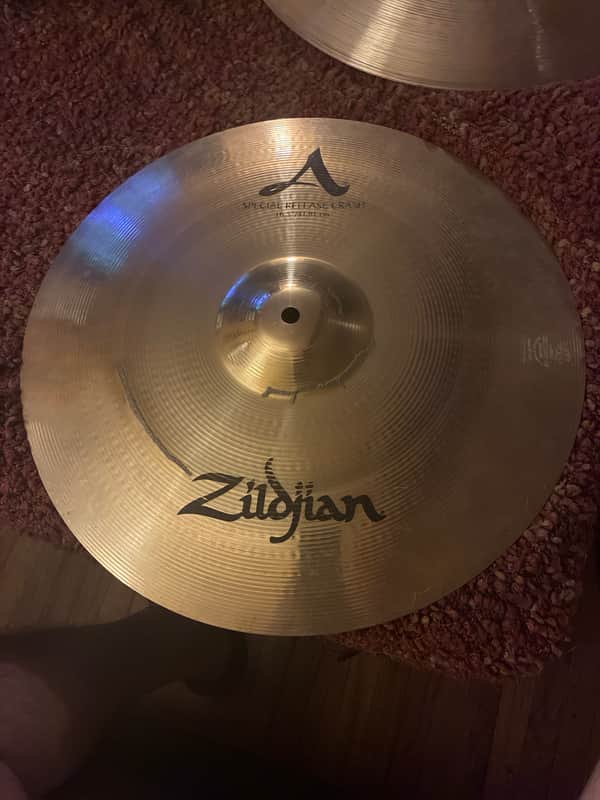 Zildjian Restored A 16.5” special release crash ??? - Traditional image 1