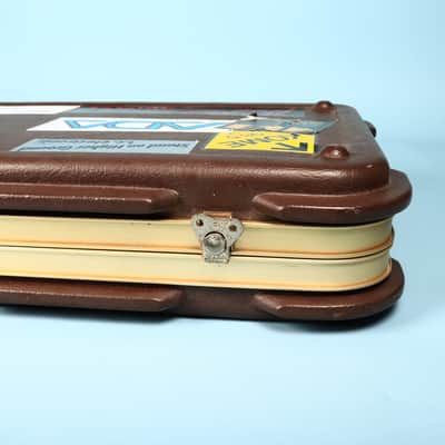 Original Vintage Hardshell Guitar Case Fender 1980s Walnut Elite Stratocaster image 12