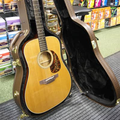 Takamine EF340S TT electro acoustic guitar with hard case image 20