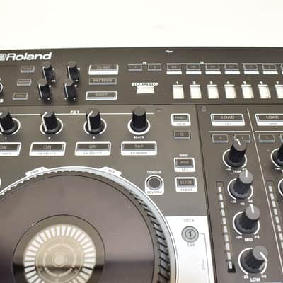Roland DJ-808 4-Deck Serato DJ Controller image 11
