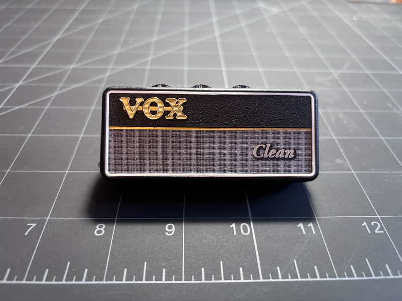 Vox amPlug 2 Clean Battery-Powered Guitar Headphone Amplifier 2017 - Present - Black / Silver image 1