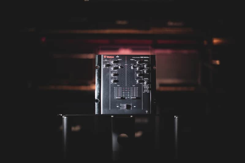 Vestax VMC-002XLu 2-Channel USB DJ Mixer with Balanced XLR Outputs image 1