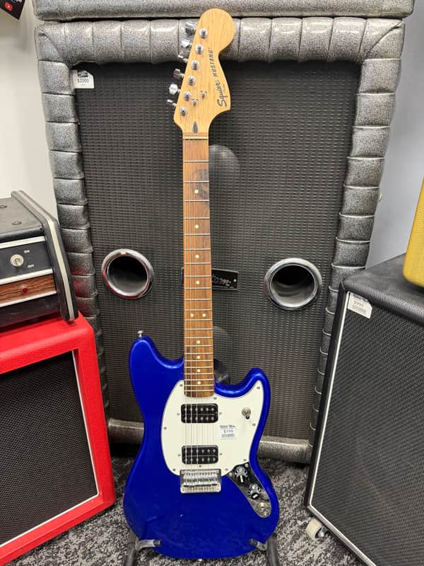 Squier Bullet Mustang HH with Laurel Fretboard 2018 - Present - Imperial Blue image 1