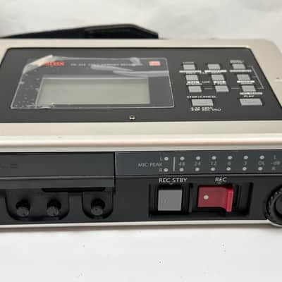 Fostex FR-2LE Mobile Stereo Field Recorder image 3