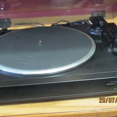 Sony Belt Drive Auto Return Turntable  W Magnetic Cartridge & Stylus / PS-LX150H  Basic / Starter TT image 7