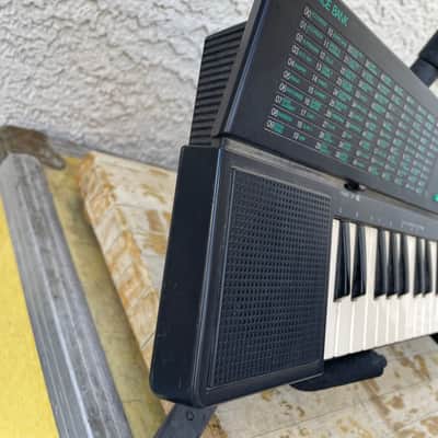 Vintage Yamaha PSS-140 Synthesizer 1988 - Black For Parts Or Repair image 8