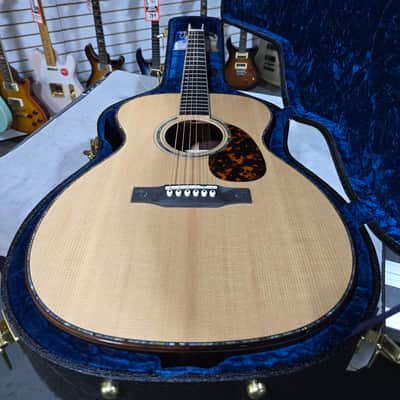 Larrivee OM-10 Acoustic Guitar - Natural w/OHSC & PLEK*D #010 image 16