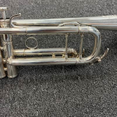 Yamaha YTR-8335S Xeno Bb Trumpet 2000s - Yellow Brass/Silver Plated image 8