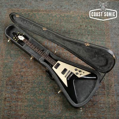 1989 Gibson Flying V '67 Reissue w/ non original case image 17