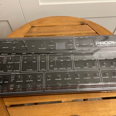 Sequential DSI Prophet REV2 16voice Module image 2