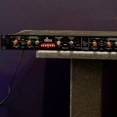 dbx 166 Stereo Compressor / Peakstop / Gate 2000s - Black image 3