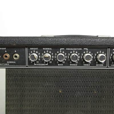 Peavey Artist VT Series 1x12 Combo Amp image 3