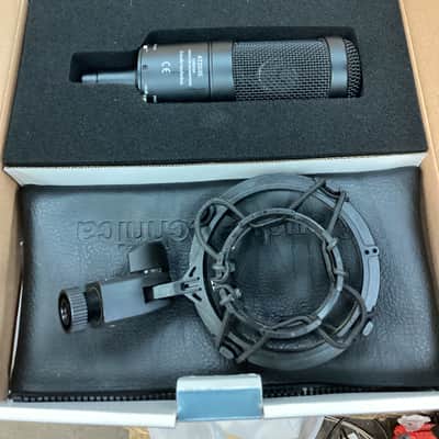 Audio-Technica AT2035 Large Diaphragm Cardioid Condenser Microphone 2010s - Black