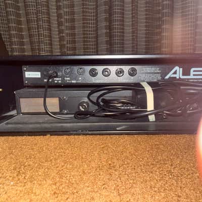 Alesis Midiverb II 16-bit Digital Effects Processor and Ibanez DM1100 Digital Delay in BOSS RCB-4 case image 3