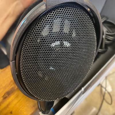 Sennheiser HD 650 Reference Headphones 2010s - Black image 8