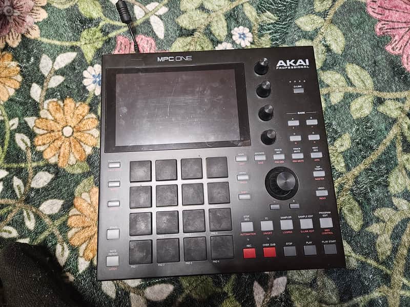 Akai MPC One Standalone MIDI Sequencer 2020 - Present - Black image 1