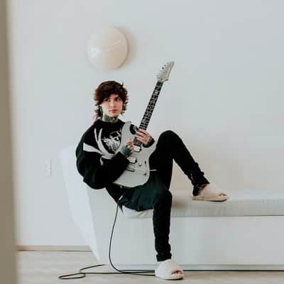 PRF-CS6-T22 White Signature Tim Henson Fishman image 3