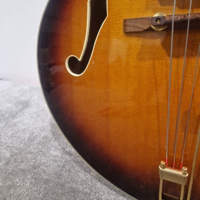 Epiphone Broadway - Semi-Hollow Electric Guitar - Sunburst - Good/Refurbished w/ Hard Case image 4