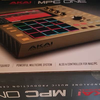Akai Professional MPC One Gold Edition Standalone (neuf) + Fat Pads (neuf) image 2