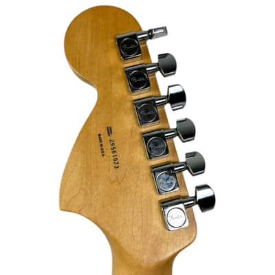 Fender American Highway One Stratocaster HSS 2010 - Sunburst image 10