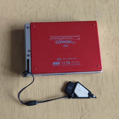 Cowon iAudio D2 4gb Red Digital Music Player image 4