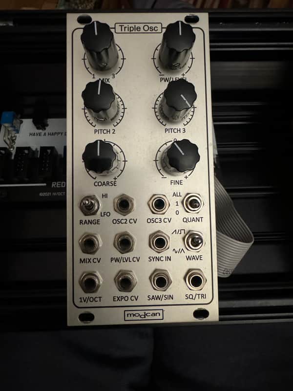 Modcan Triple Osc eurorack oscillator