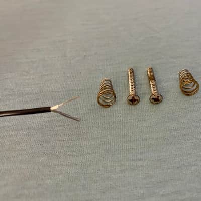 Single Coil Pickup with Aged Cover, with Screws and Springs (Aged White) image 11