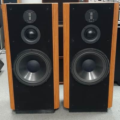 (2) Infinity Reference Standard 7 Kappa Floor Loudspeakers image 1