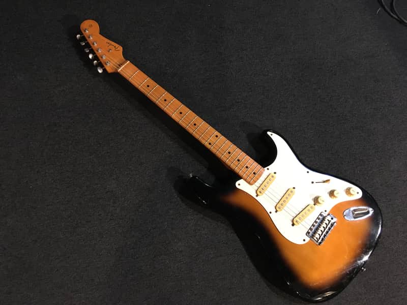 No.050926 FenderJapan ST57-53T 2TS/M MADE IN JAPAN FUJIGEN INC. imagen 1