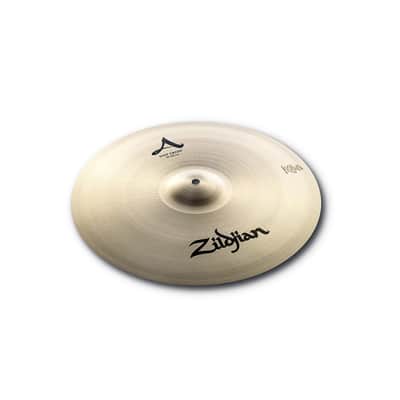 Zildjian A0266 - 16" A Family Fast Crash Cymbal image 2