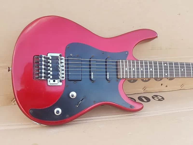 80's WASHBURN G 2 V ROCK STR*T image 1