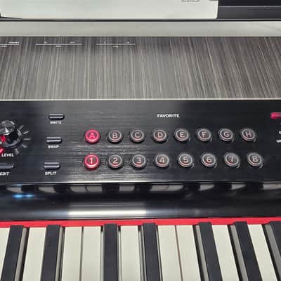 Korg Grandstage GS-1 88 Key Stage Piano image 3