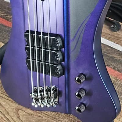 Dingwall D-Roc Standard 4 2024 - Colorshift Blue-Purple image 12