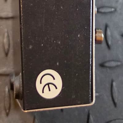 Electro-Harmonix Big Muff Pi Fuzz - 9v Boss Style Power Jack Distortion Sustainer image 6