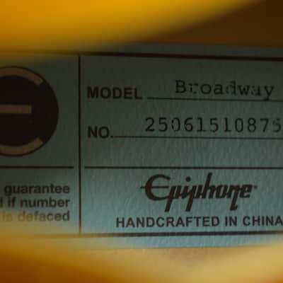Epiphone Broadway Vintage Sunburst with Hardshell Case! image 10