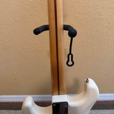 Fender Stratocaster ST-562 1985-1987 - Cream image 5