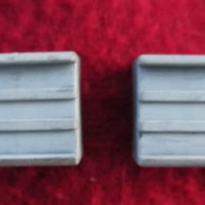 Alesis 1622 Mixer FADER SLIDER KNOBS-PAIR-Genuine Alesis 1622 Mixer Parts image 1