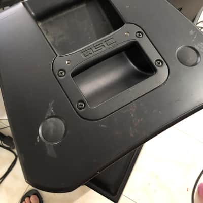 QSC K8 1000-Watt Active 2-Way PA Speaker image 1