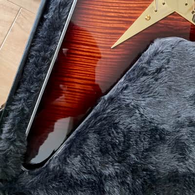 (2022) Gibson Custom Shop Dave Mustaine Signature Flying V EXP - Red Amber Burst image 6