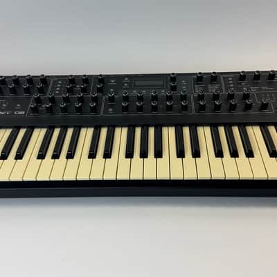 Dave Smith Instruments Prophet 08 PE 61-Key 8-Voice Polyphonic Synthesizer (Serviced / Warranty)