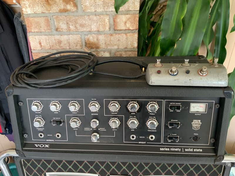 Vox Series 90 V130 & V133 1969 head & 4x12 Bulldog loaded cab troley, fully serviced condition image 1