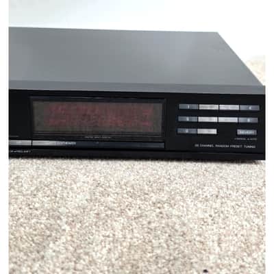 Technics ST-X990L - Hi-Fi Tuner - Black - Very Good image 3