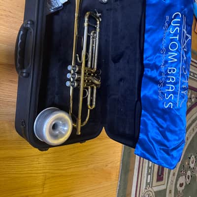 Great Playing Pre-Owned Bach 37 Stradivarius Trumpet in Lacquer from the 80's! image 2