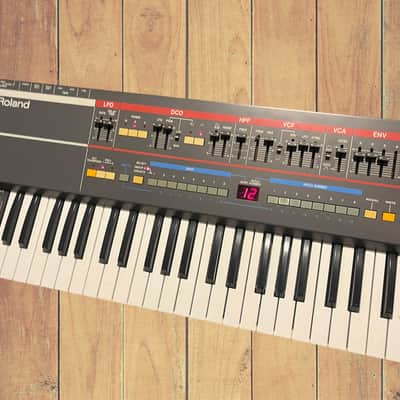 Roland Juno-106 Vintage Analog Synth — Excellent Condition, Fully Functional w/ Gig Bag image 6