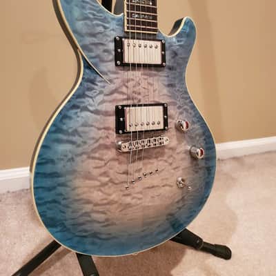 Diamond MONEX15-IB Monarch Quilt Maple Top Electric Guitar Ice Blue image 2