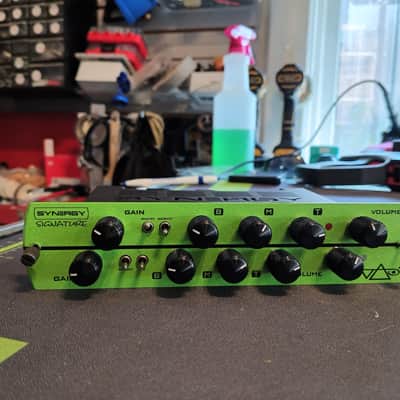 Synergy VIA Steve Via sig 2 chan tube preamp 2019 - Green image 4